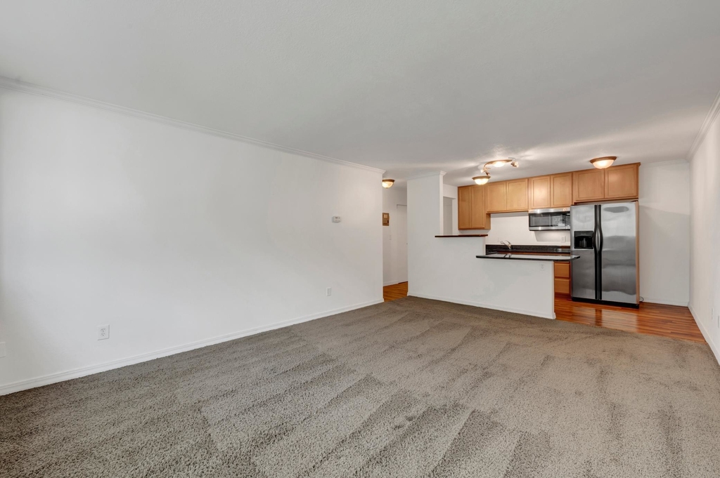 3120 Hennepin Avenue - Photo 9