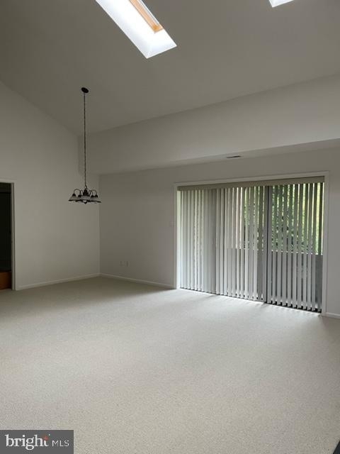 709 Mountainview - Photo 4