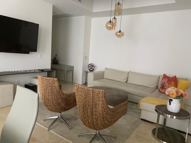 15811 Collins Ave - Photo 2