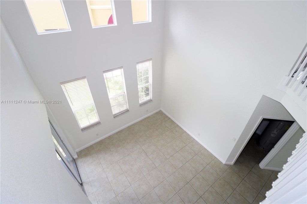 5210 Sw 141st Terrace - Photo 8