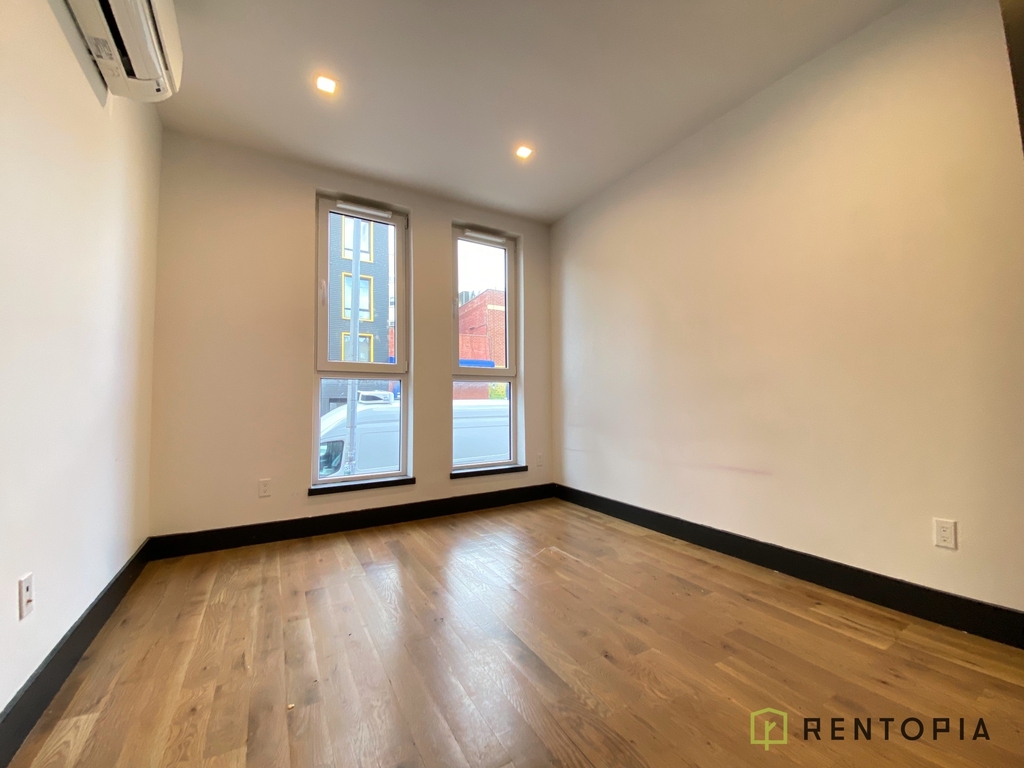 832 Lexington Avenue - Photo 8