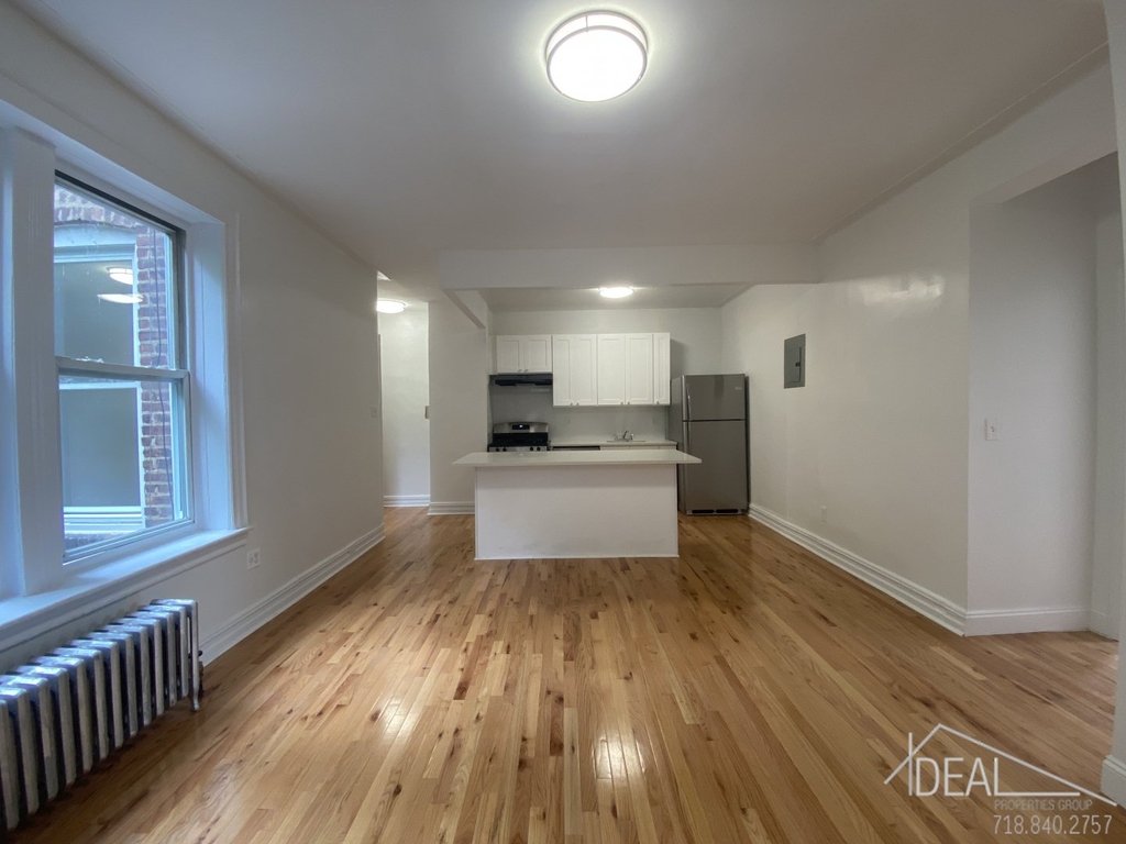 862 East 17th Street - Photo 6