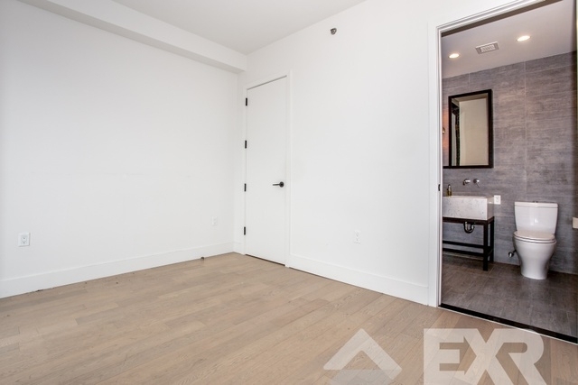 635 4th Avenue - Photo 7