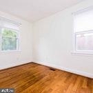 107 E Linden Street - Photo 2