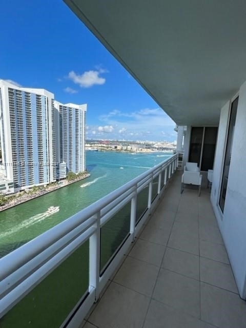 901 Brickell Key Blvd  #2605 - Photo 1