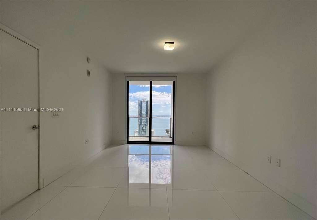 1010 Brickell Ave - Photo 18