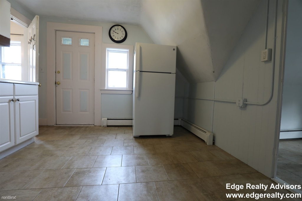 599 Cambridge St Apt 3 - Photo 1