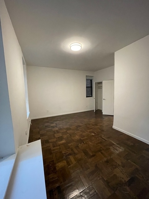 107 East 88th Street - Photo 8