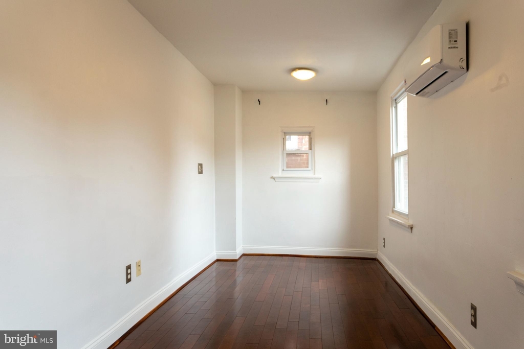 337 S 12th Street - Photo 11