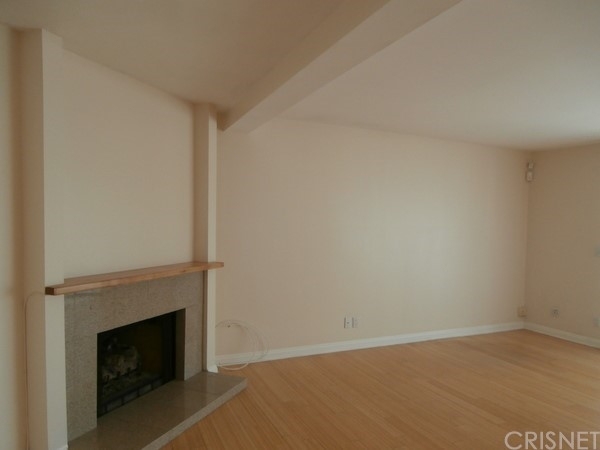 5720 Owensmouth Avenue - Photo 2