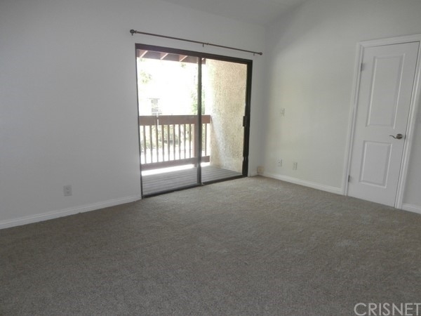 5720 Owensmouth Avenue - Photo 5