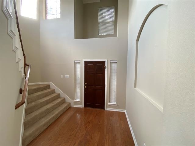 2404 Aberdeen Avenue - Photo 2