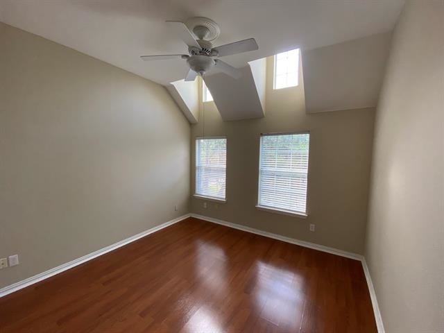 2404 Aberdeen Avenue - Photo 11