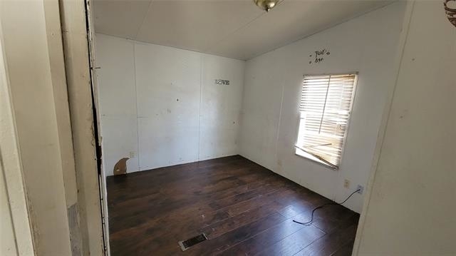 1609 Pelican Drive N - Photo 2