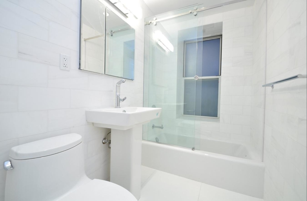 157 East 81st Street - Photo 5