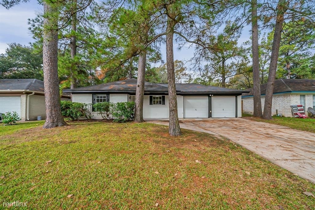 23039 Berry Pine Drive - Photo 1