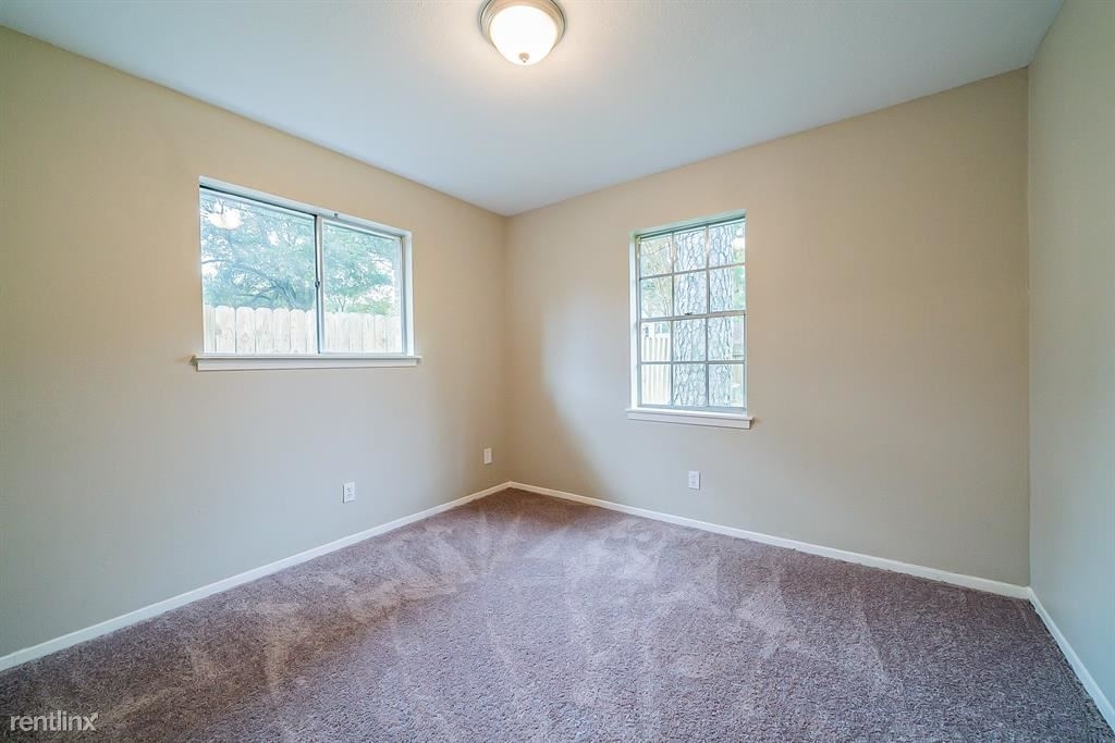 23039 Berry Pine Drive - Photo 18