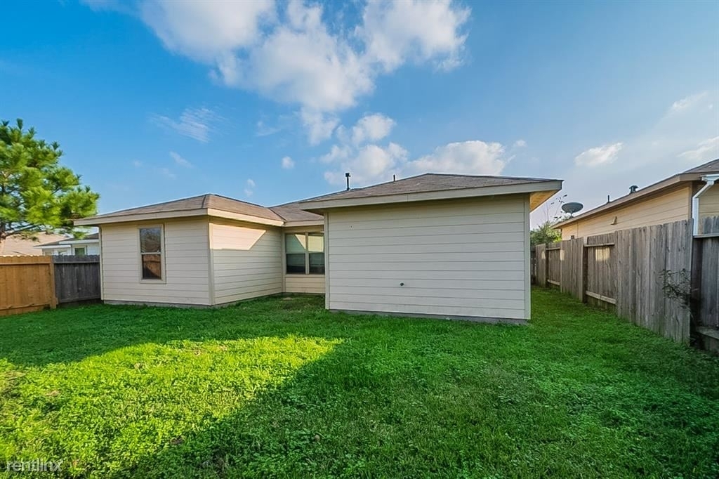 813 N Katydid Court - Photo 29