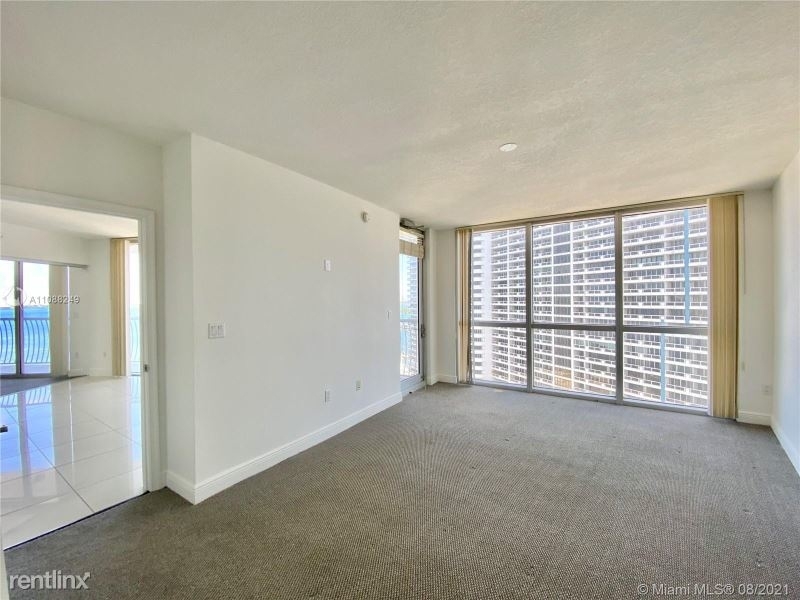 1750 N Bayshore Drive 2202 - Photo 11