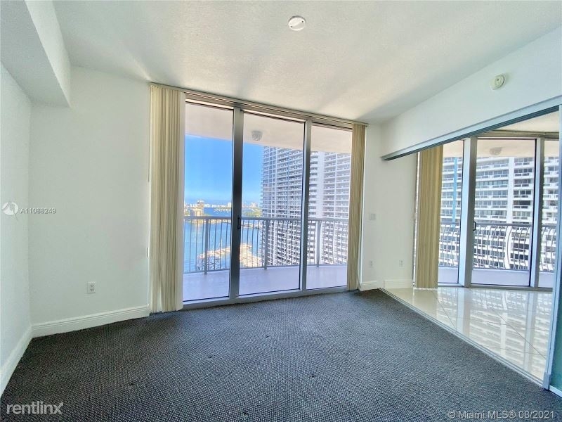 1750 N Bayshore Drive 2202 - Photo 16