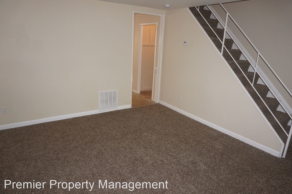 2720 Northshire Drive - Photo 1