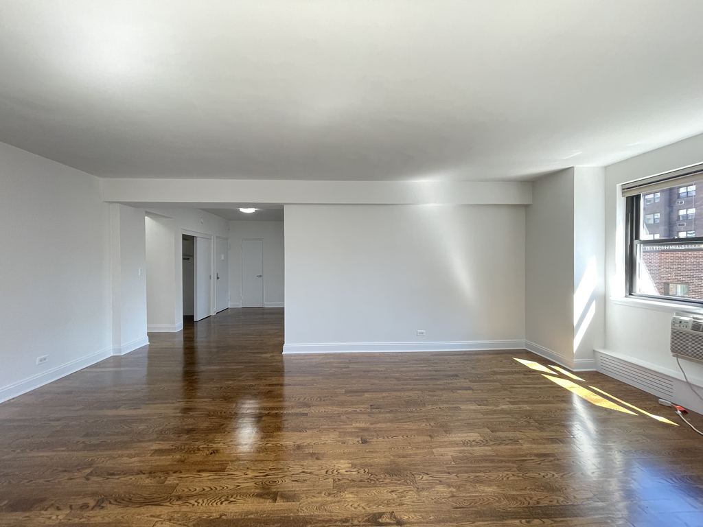 405 East 56th Street - Photo 5