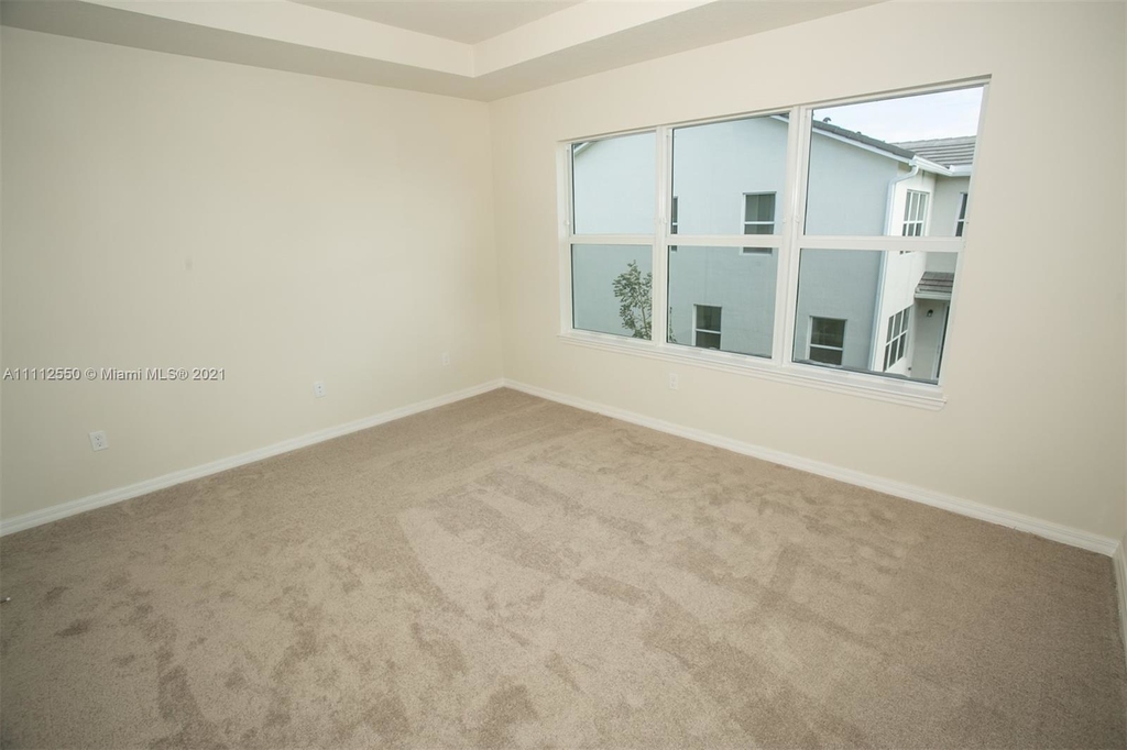 5087 Eucalyptus Dr - Photo 18