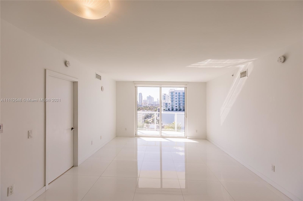 4250 Biscayne Blvd - Photo 8