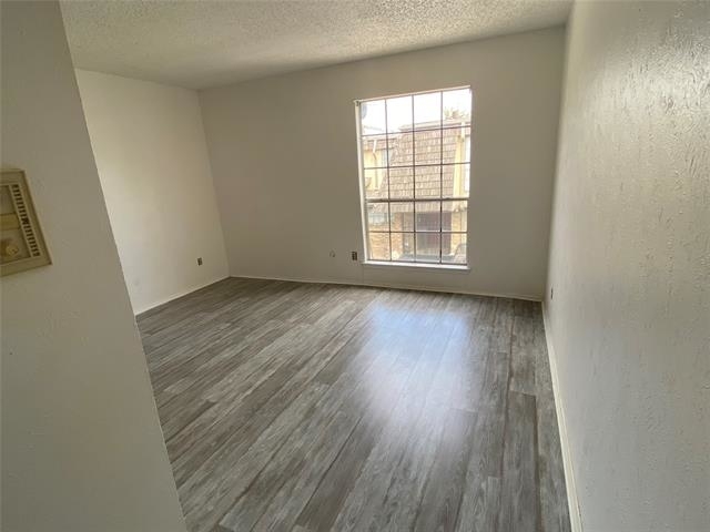 8560 Park Lane - Photo 9