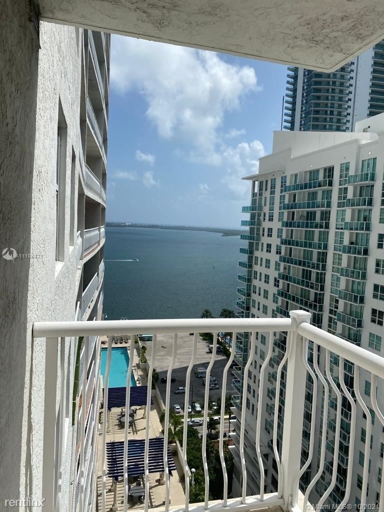 1200 Brickell Bay Dr Apt 2323 - Photo 9