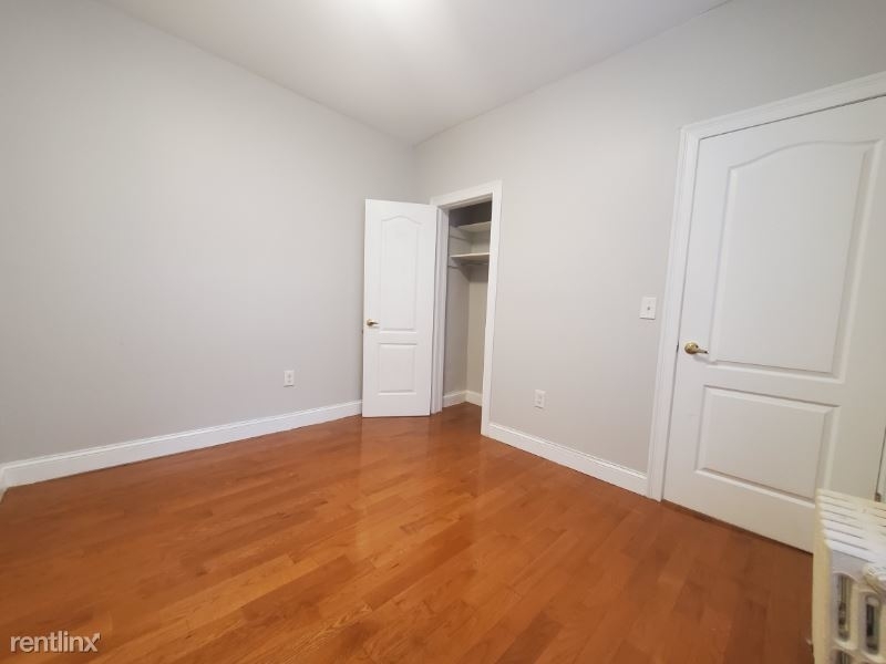 384 Baldwin Ave 20 - Photo 2