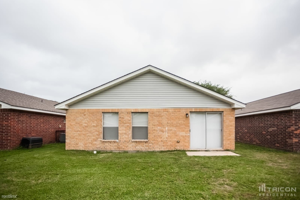 3211 Kelling Street - Photo 12