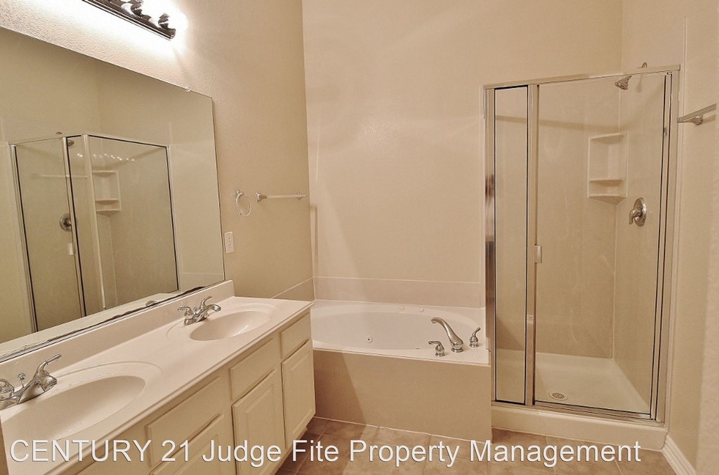 1112 Seider Lane - Photo 6