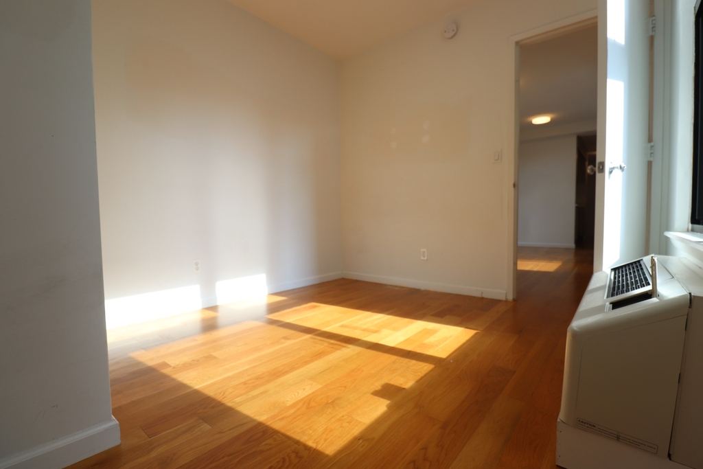 618 Bushwick Avenue - Photo 2