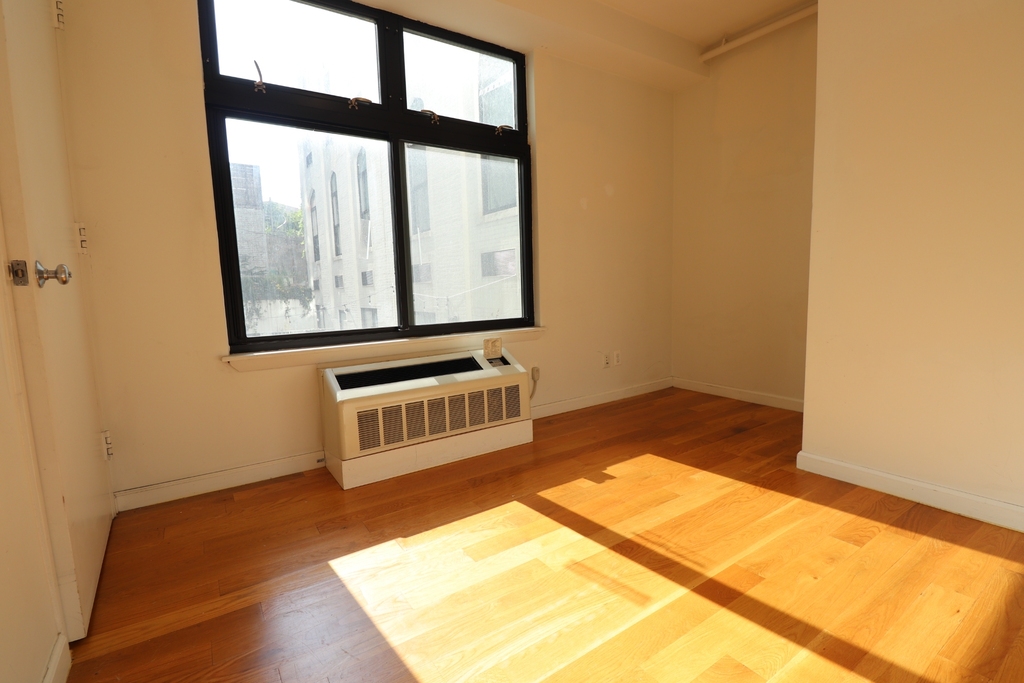 618 Bushwick Avenue - Photo 3