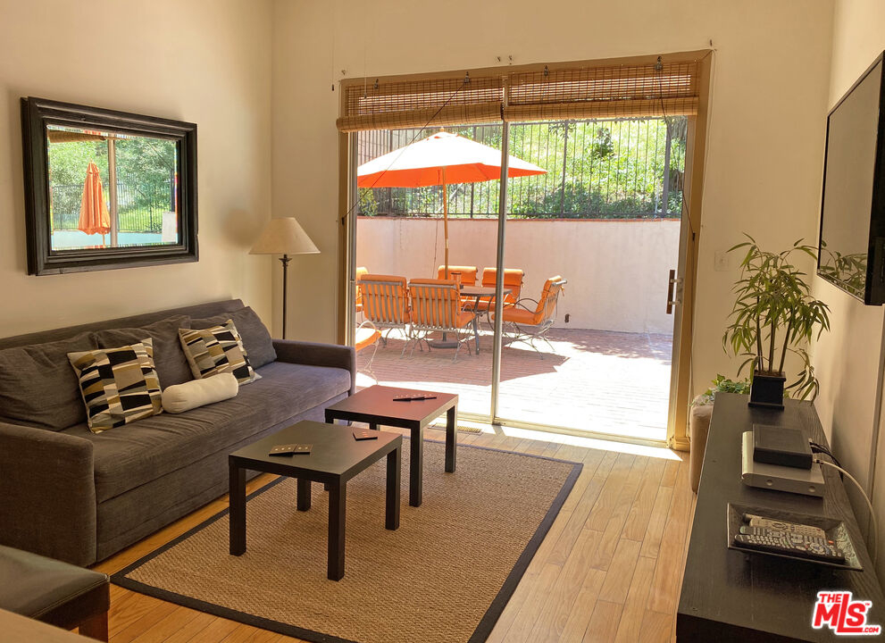 3219 Laurel Canyon - Photo 10