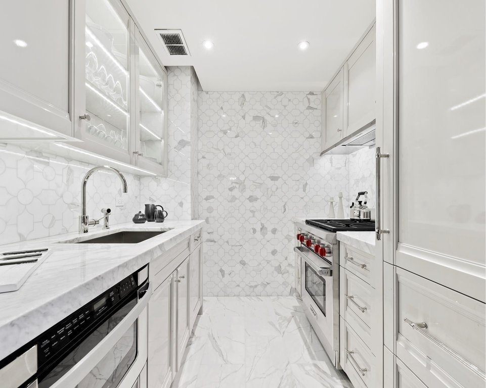 146 West 57th Street - Photo 4