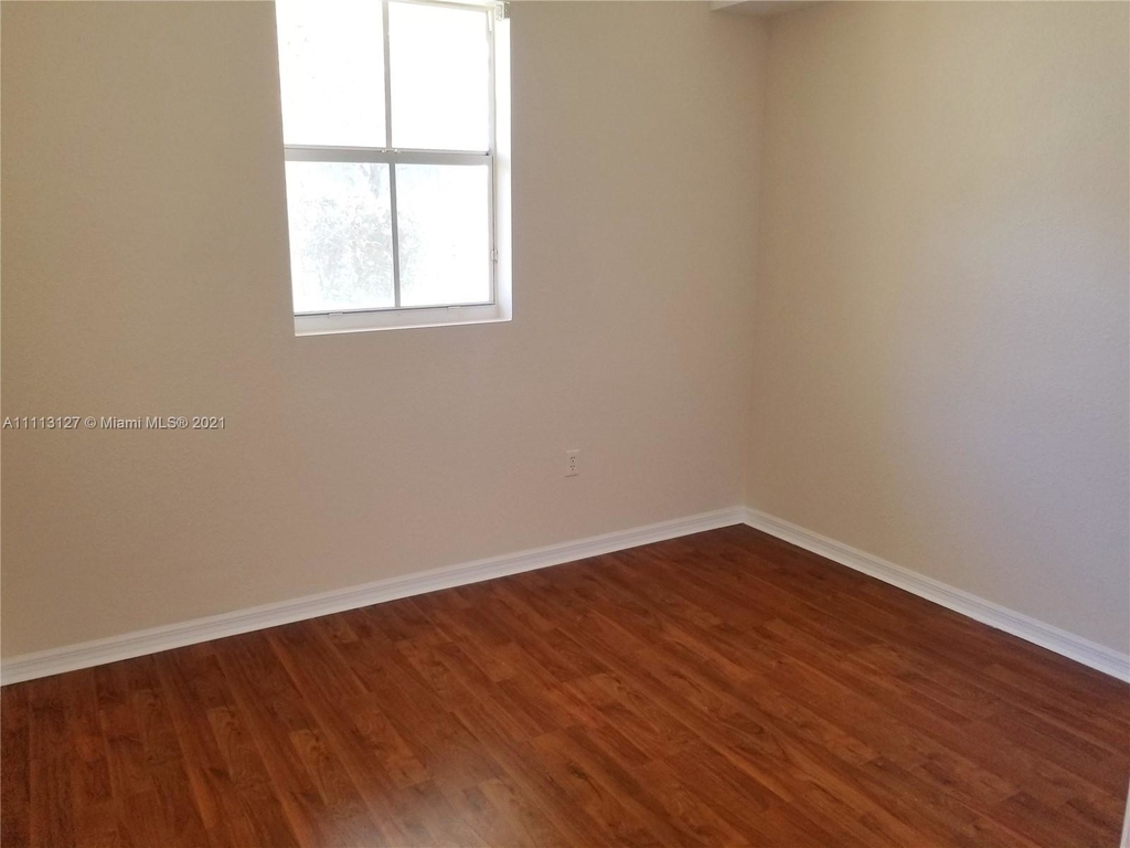 10800 Nw 88 Terr - Photo 12