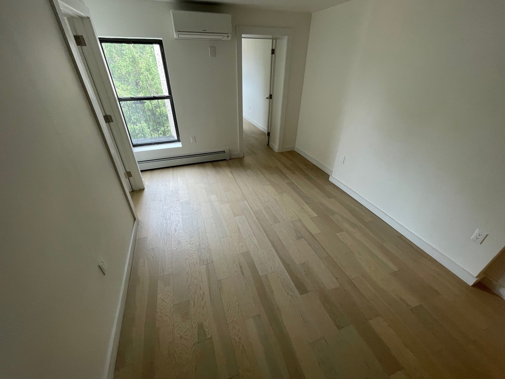 419 Marcus Garvey Boulevard - Photo 1