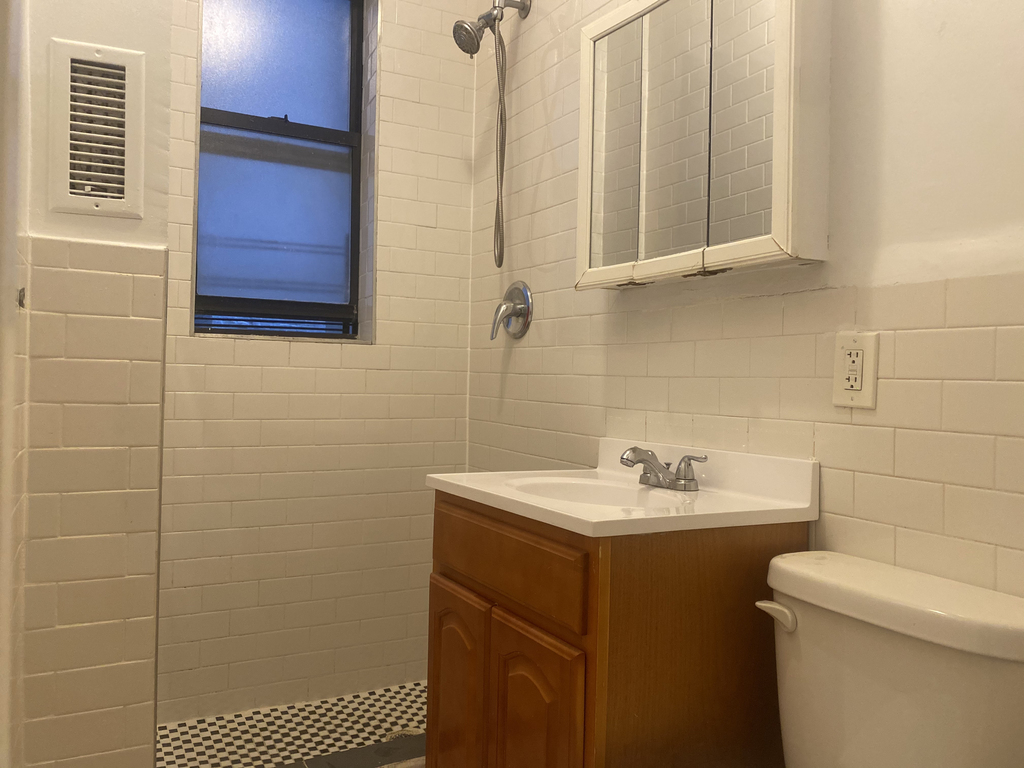 277 West 150th Street - Photo 2