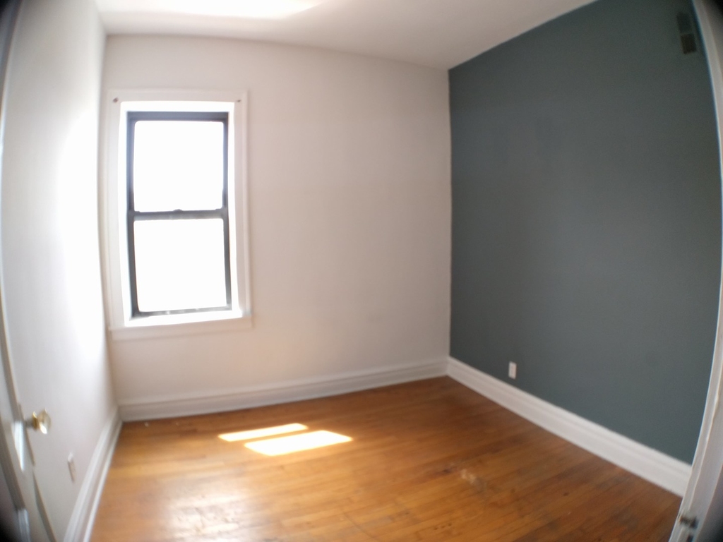 1721 South Halsted Street - Photo 9