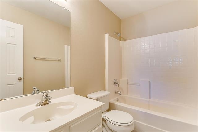 11404 Petunia Drive - Photo 33