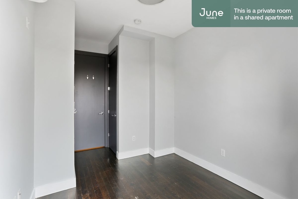 444 Franklin Avenue - Photo 1