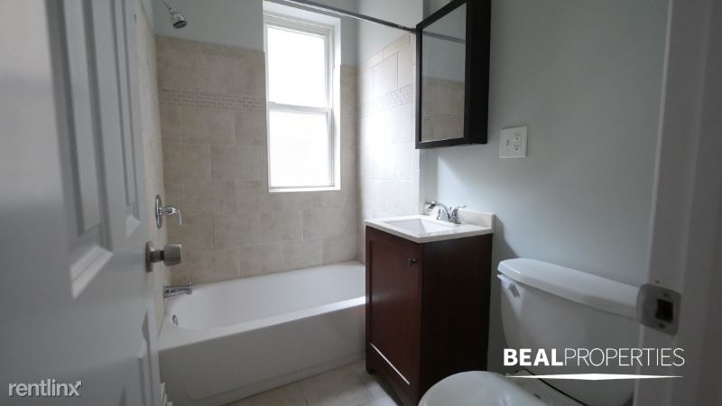 511 W Melrose St, Chicago Il 306 - Photo 4