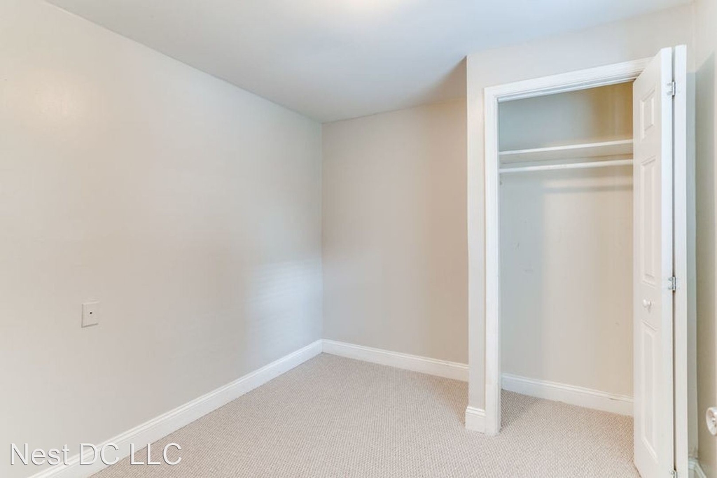 1251 Meigs Pl Ne Unit 1 - Photo 2