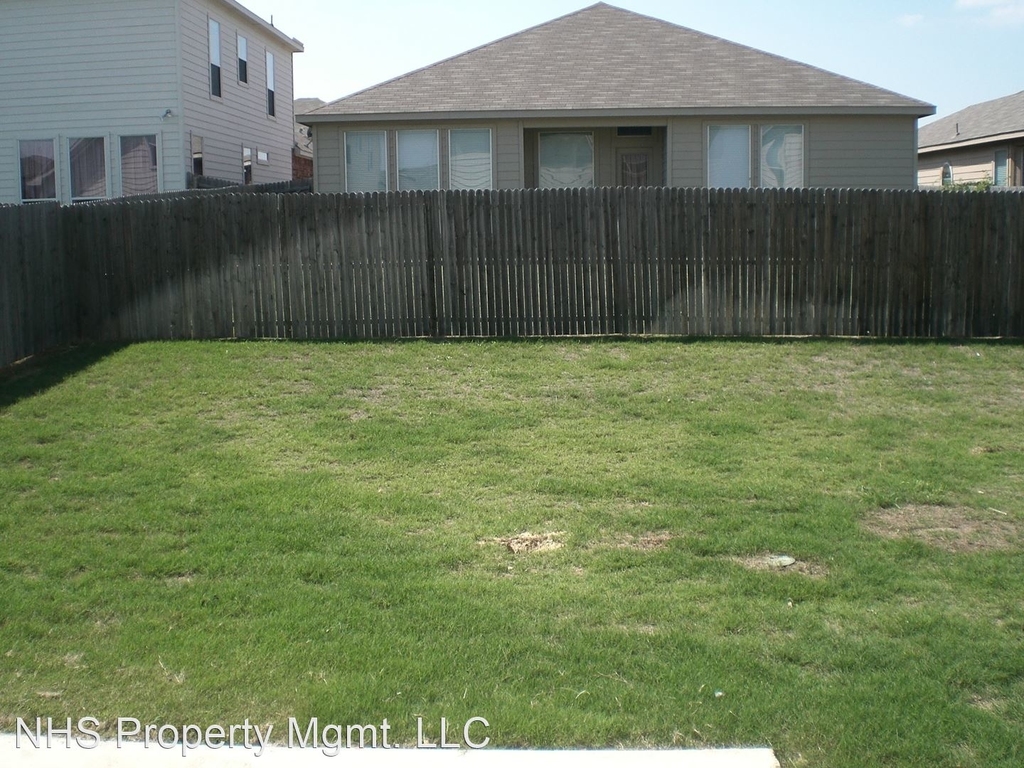 14205 Zamora Lane - Photo 8