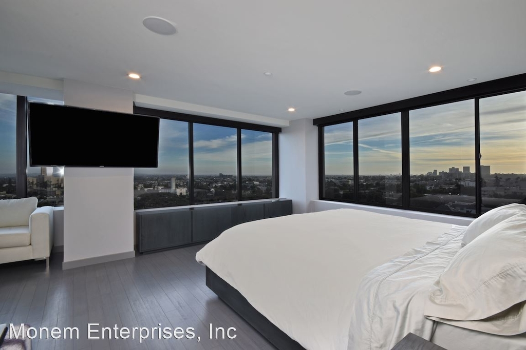 10724 Wilshire Blvd Unit 909 - Photo 44