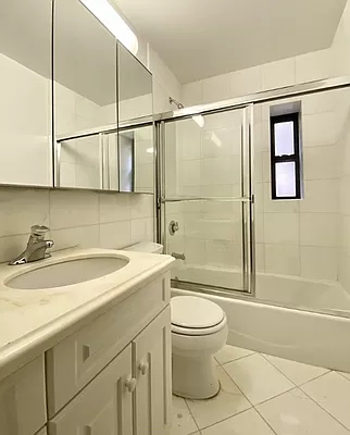 235 East 46th Street - Photo 5