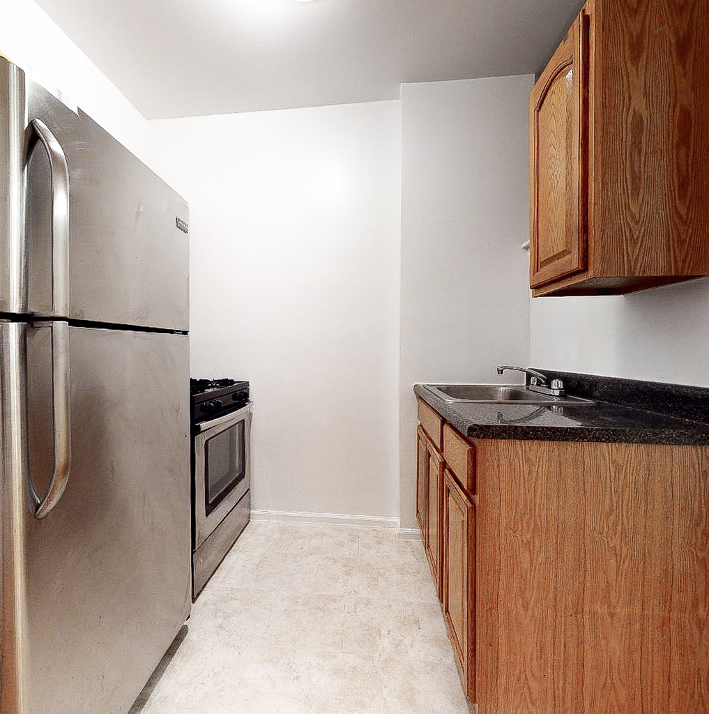 109 West 113th Street - Photo 2