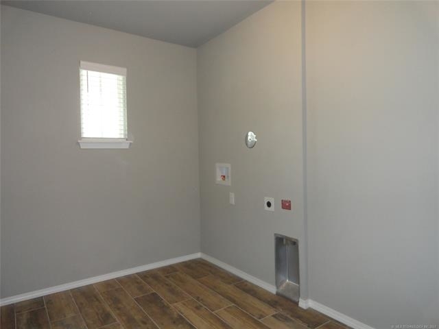 13410 E 43rd Street - Photo 10